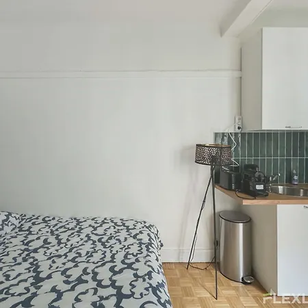 Appartement Immeuble Championnet Paris